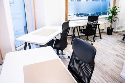 Arbeitsplätze in Berlins erstem Frauen Coworking Space - All-in-Miete