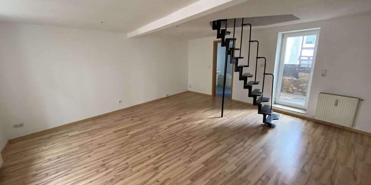 Etagenwohnung Burg - 2 Zimmer, 62 m&sup2;, 360&euro; | Angebot:25554199