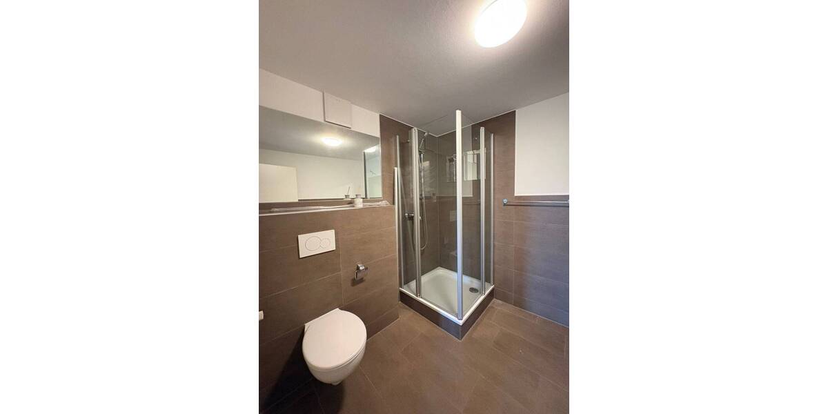 Etagenwohnung Trier Innenstadt - 3 Zimmer, 92 m&sup2;, 1.200&euro; | Angebot:26684523