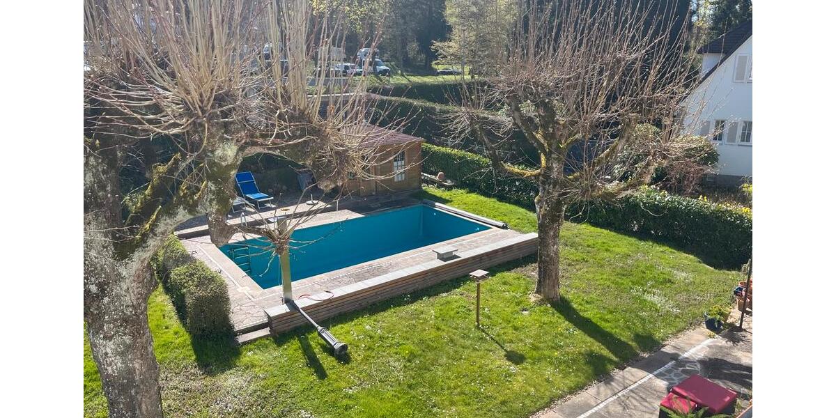 Etagenwohnung Badenweiler - 4.5 Zimmer, 158 m&sup2;, 1.750&euro; | Angebot:26047498