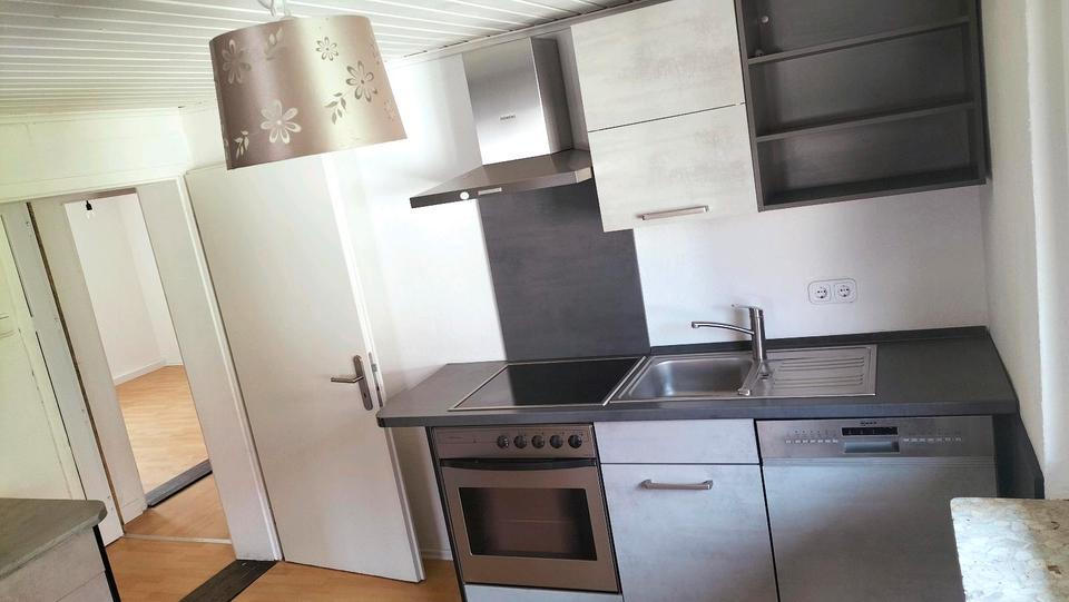 Etagenwohnung Großheirath - 5 Zimmer, 95 m&sup2;, 750&euro; | Angebot:26387117