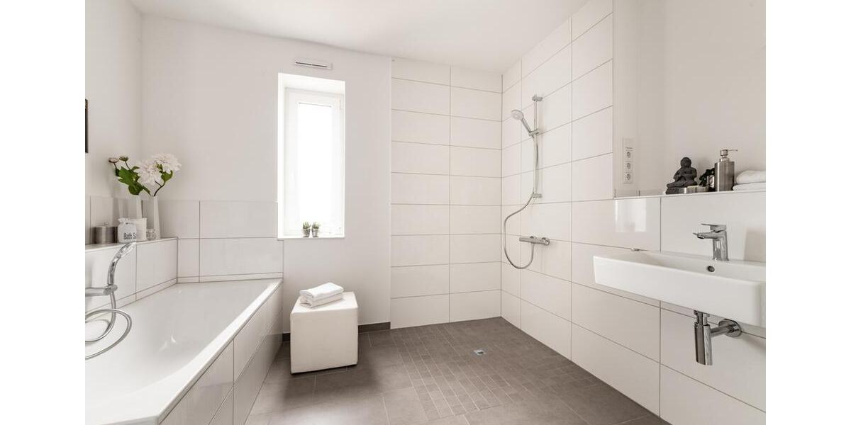Etagenwohnung Dortmund - 2 Zimmer, 69 m&sup2;, 920&euro; | Angebot:26527106