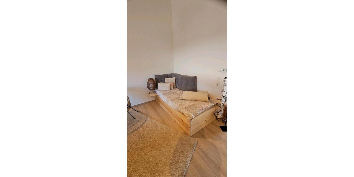 Dachgeschoßwohnung Arnbruck - 1 Zimmer, 37 m&sup2;, 560&euro; | Angebot:24860769