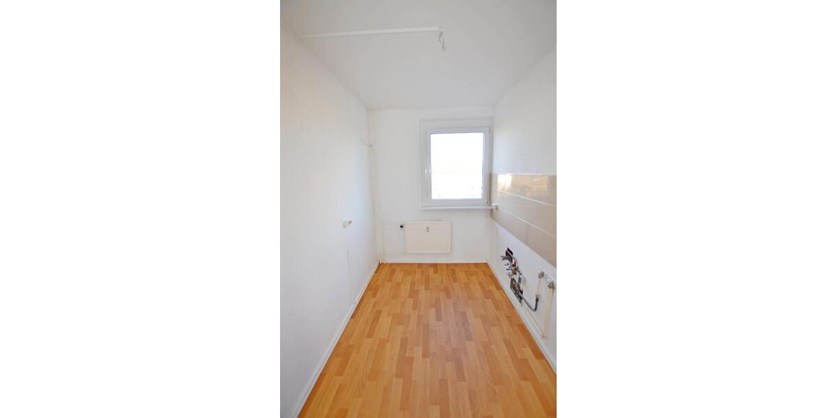 Etagenwohnung Sangerhausen - 3 Zimmer, 61 m&sup2;, 366&euro; | Angebot:26381092