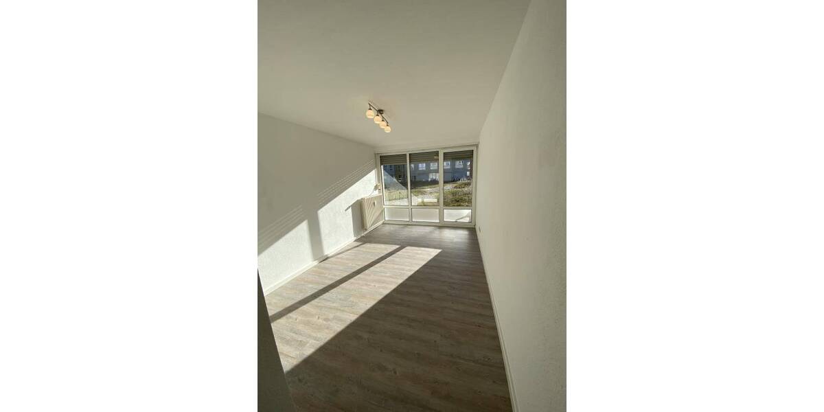 Etagenwohnung Mittweida - 2 Zimmer, 36 m&sup2;, 345&euro; | Angebot:26028003