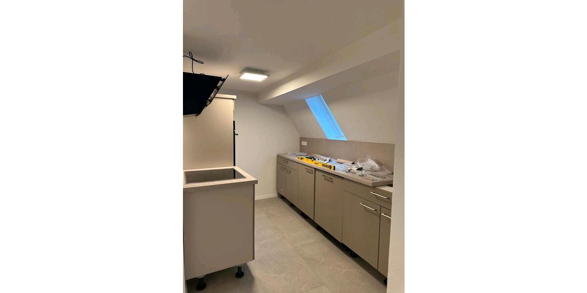 Dachgeschoßwohnung Eberdingen - 3 Zimmer, 75 m&sup2;, 1.100&euro; | Angebot:26125732