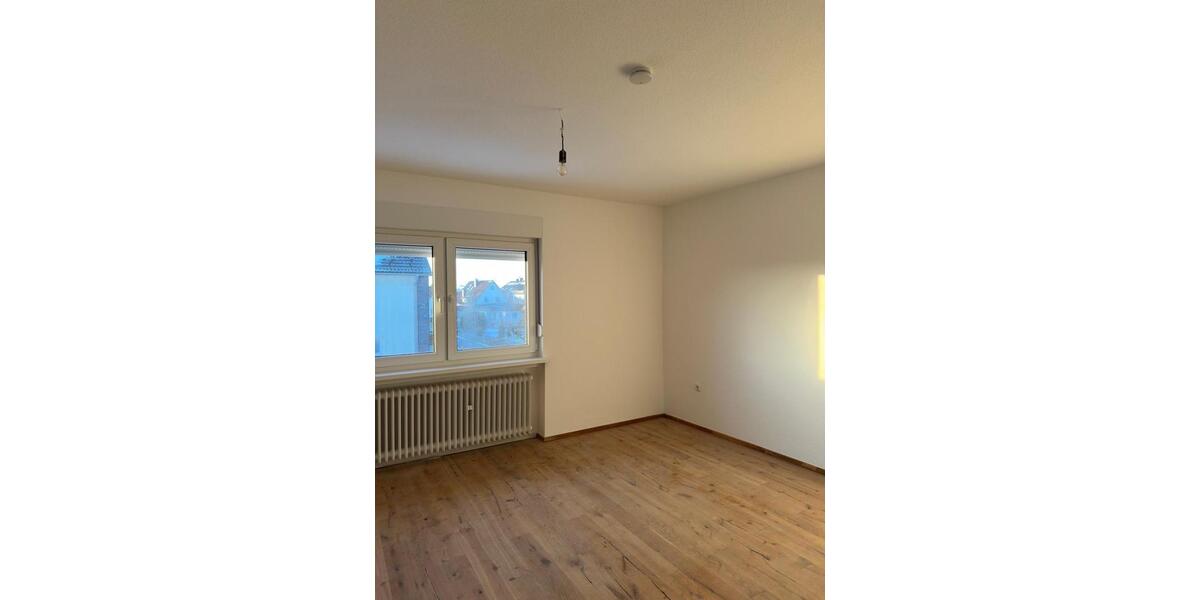 Etagenwohnung Gründau - 3 Zimmer, 75 m&sup2;, 1.050&euro; | Angebot:25046817