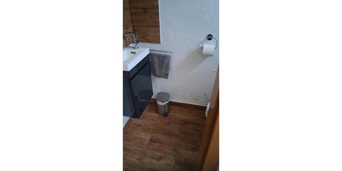 Monteurzimmer fur 10 Personen,,91613Marktbergel 4 zimmer