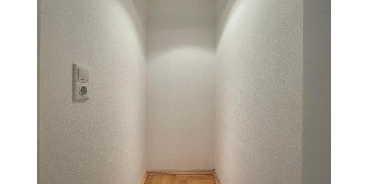 Dachgeschoßwohnung Görlitz - 3 Zimmer, 82 m&sup2;, 593&euro; | Angebot:21605268