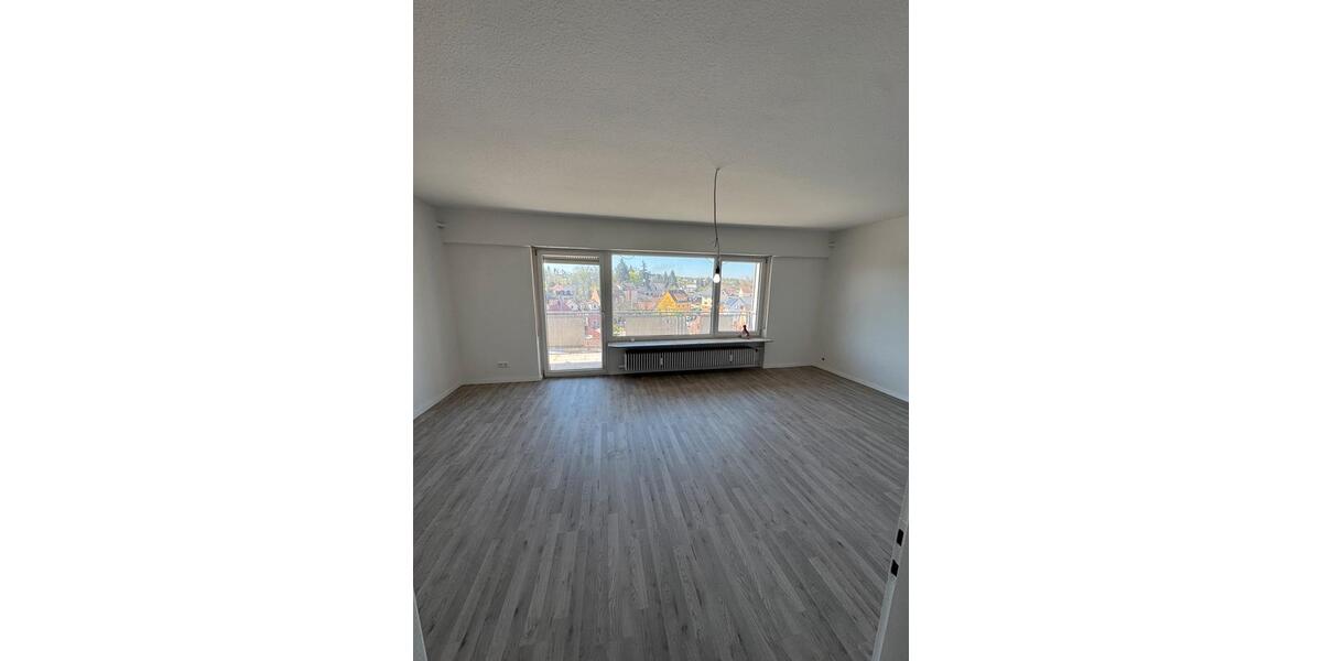 Etagenwohnung Zirndorf - 3 Zimmer, 85 m&sup2;, 1.060&euro; | Angebot:26284462