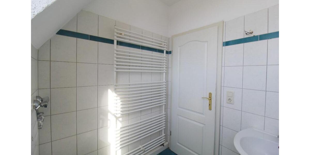 Dachgeschoßwohnung Lunzenau - 2 Zimmer, 53 m&sup2;, 270&euro; | Angebot:19883219