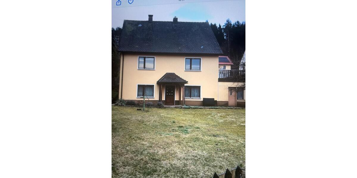 Etagenwohnung Pommelsbrunn - 6 Zimmer, 120 m&sup2;, 1.200&euro; | Angebot:25881522