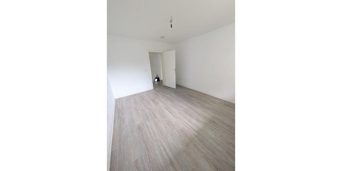 Etagenwohnung Düsseldorf Stadtbezirk 6 - 2 Zimmer, 57 m&sup2;, 761&euro; | Angebot:26642399