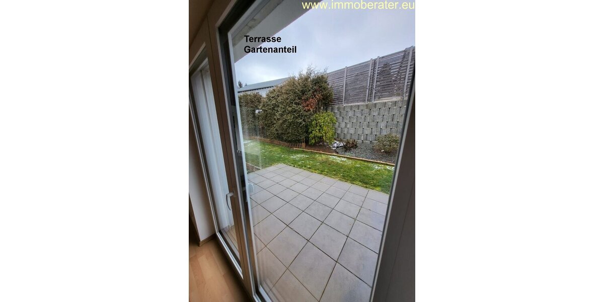 Große 3-Zi-Neubau-Whg WFL 103 m² zwei Bäder Terrasse Gartenanteil Garage Energiesparhaus-Kfw-55 ab Oktober 26 zu vermieten. - Erdgeschoßwohnung Neunburg vorm Wald | Angebot:27266637