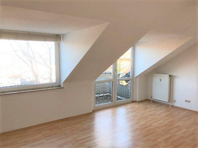 Dachgeschoßwohnung Geisenheim - 3 Zimmer, 112 m&sup2;, 1.230&euro; | Angebot:26626597