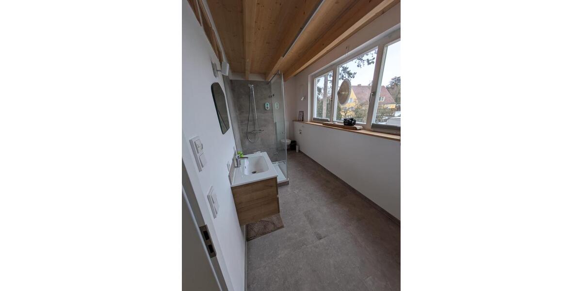 Wohnen auf Zeit Würzburg Frauenland - 3 Zimmer, 95 m&sup2;, 1.400&euro; | Angebot:24765858