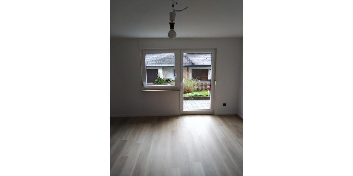 Erdgeschoßwohnung Unterleinleiter - 2 Zimmer, 76 m&sup2;, 700&euro; | Angebot:25162970