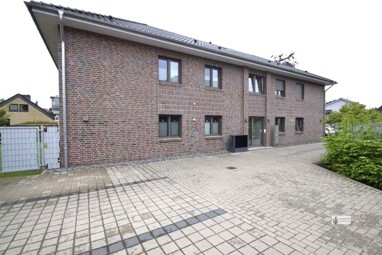 Neubau EG-Whg. links mit Terrasse und Garten Garage und 2 Abstellräumen + Luft-Wärme-Heizung - Erdgeschoßwohnung Syke | Angebot:27029307