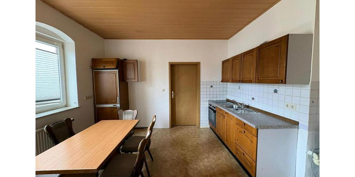 Etagenwohnung Neustadt bei Coburg - 2 Zimmer, 60 m&sup2;, 380&euro; | Angebot:25639225