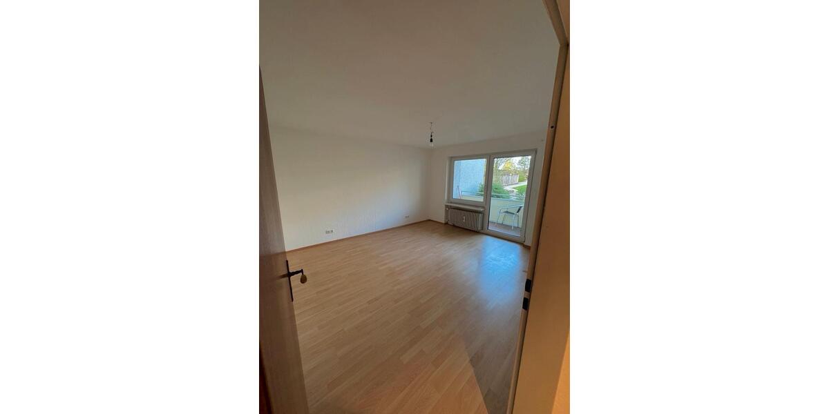Etagenwohnung Kempten (Allgäu) - 2 Zimmer, 73 m&sup2;, 1.200&euro; | Angebot:26704334