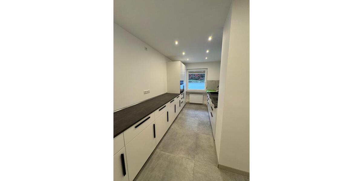 Etagenwohnung Hauneck - 5 Zimmer, 100 m&sup2;, 1.400&euro; | Angebot:25017055