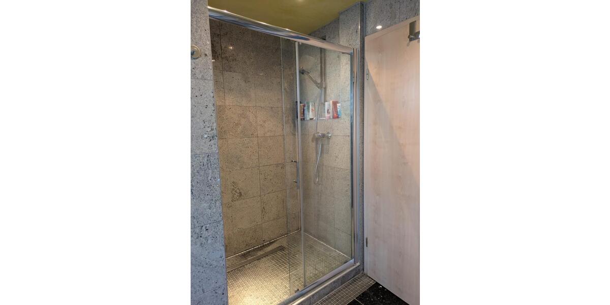 Wohnen auf Zeit Nürtingen - 1 Zimmer, 17 m&sup2;, 415&euro; | Angebot:26553439