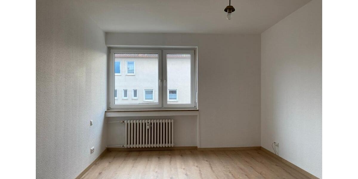 Etagenwohnung Volkach - 3 Zimmer, 91 m&sup2;, 840&euro; | Angebot:26338934