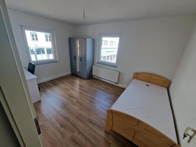 Helle moderne WG-Zimmer ggü. der DHBW, 4er WG, möbliert, Top Lage