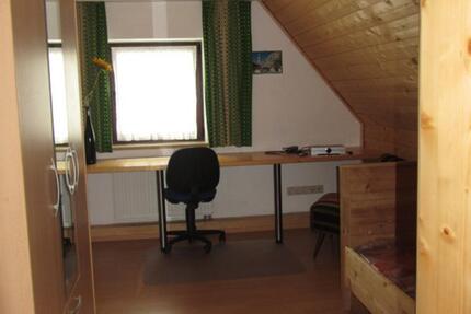 Wohnen auf Zeit Adlkofen - 1 Zimmer, 14 m&sup2;, 360&euro; | Angebot:25044539