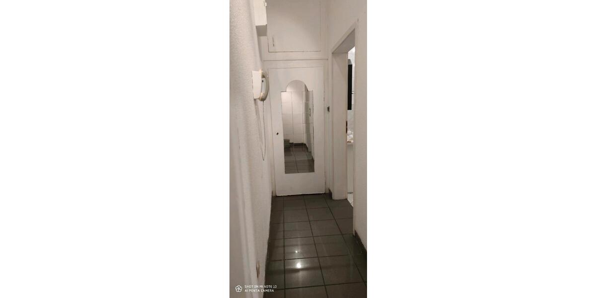 WG Wohnung in Gießen zentral 5 zimmer