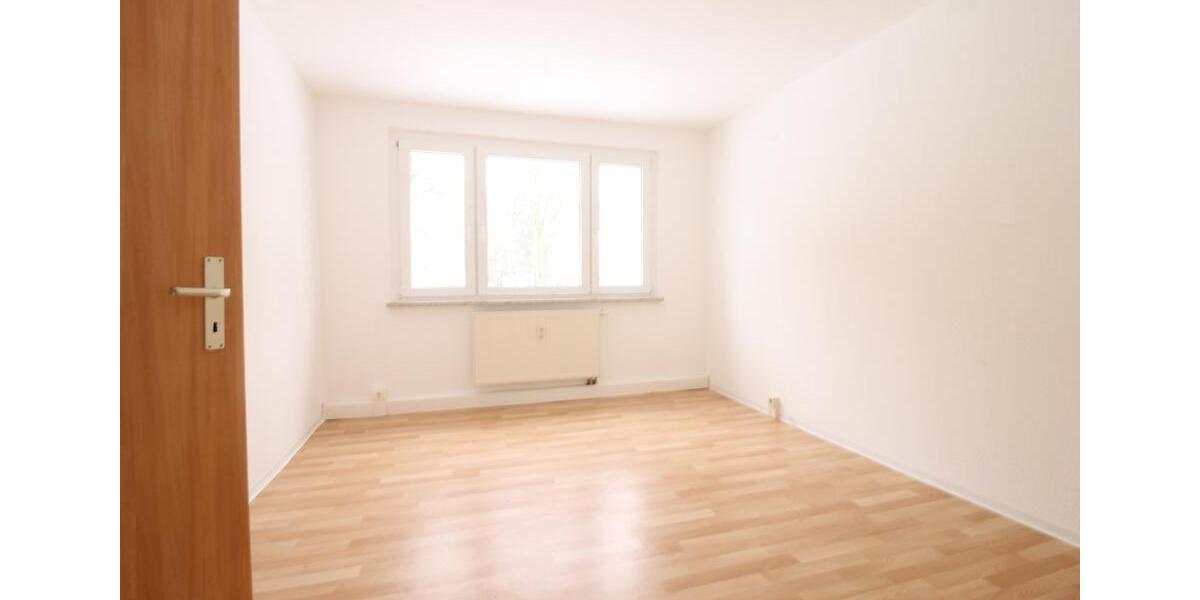 Etagenwohnung Flöha - 3 Zimmer, 58 m&sup2;, 355&euro; | Angebot:13348222