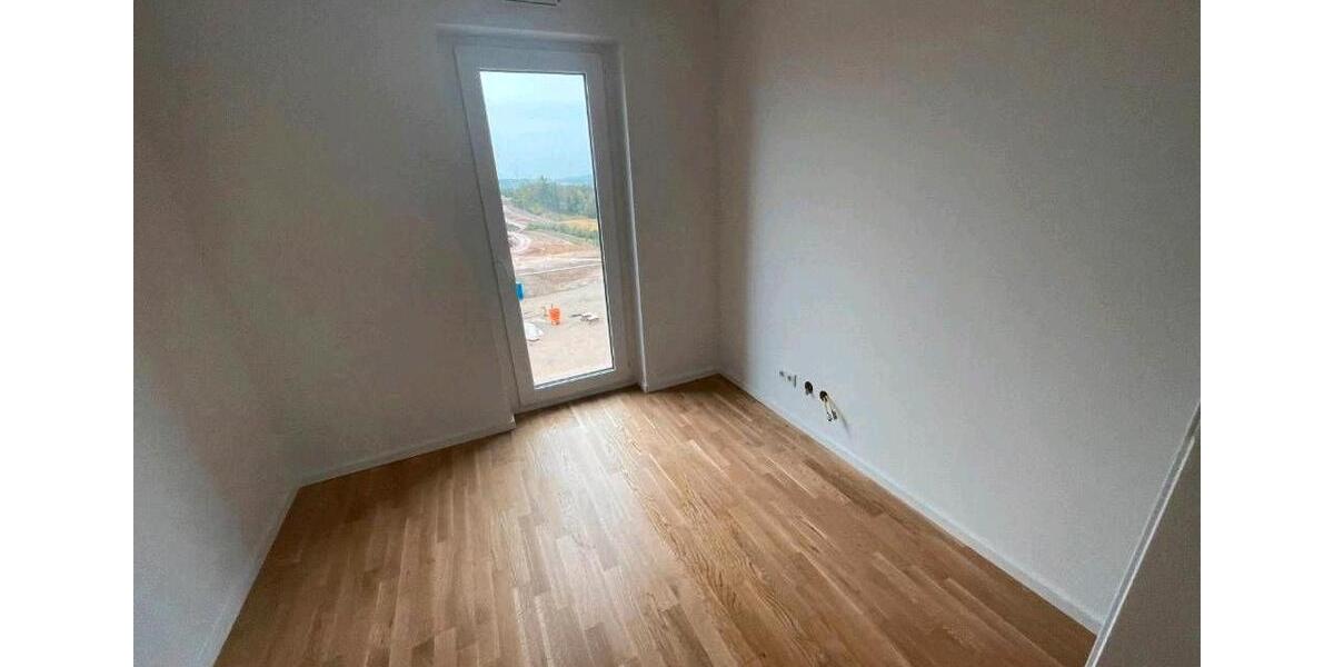 Dachgeschoßwohnung Trier Kürenz - 4 Zimmer, 108 m&sup2;, 1.611&euro; | Angebot:26515400