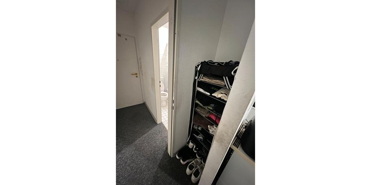 Dachgeschoßwohnung Pulheim - 1 Zimmer, 25 m&sup2;, 390&euro; | Angebot:24720355