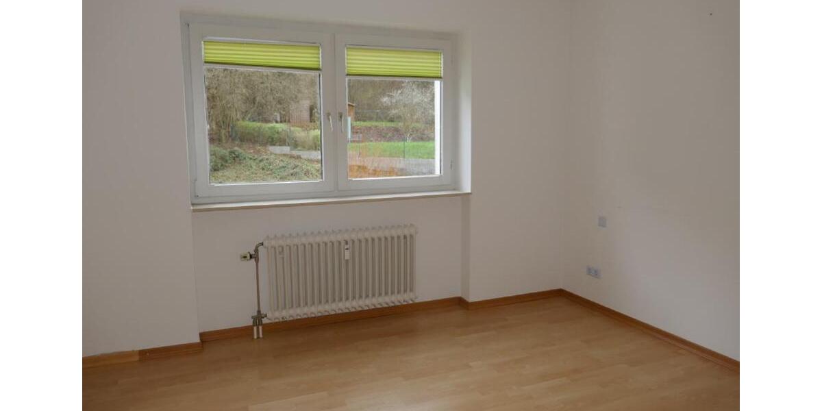 2,5 Zi.WG, Kü,Bad,Balkon,Stellplatz, Abstellraum, Saarburg 2.5 zimmer