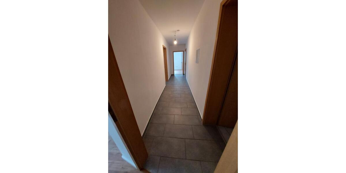 Erdgeschoßwohnung Reichenbach - 2 Zimmer, 60 m&sup2;, 480&euro; | Angebot:26021032