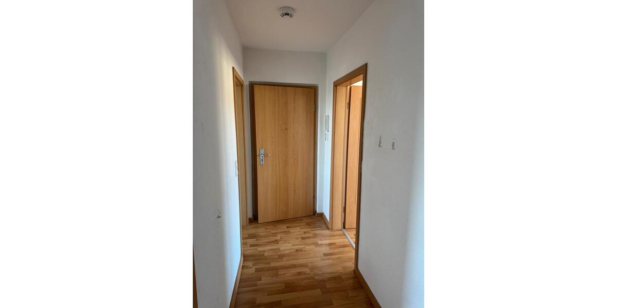 Etagenwohnung Strehla - 3 Zimmer, 73 m&sup2;, 447&euro; | Angebot:22212143