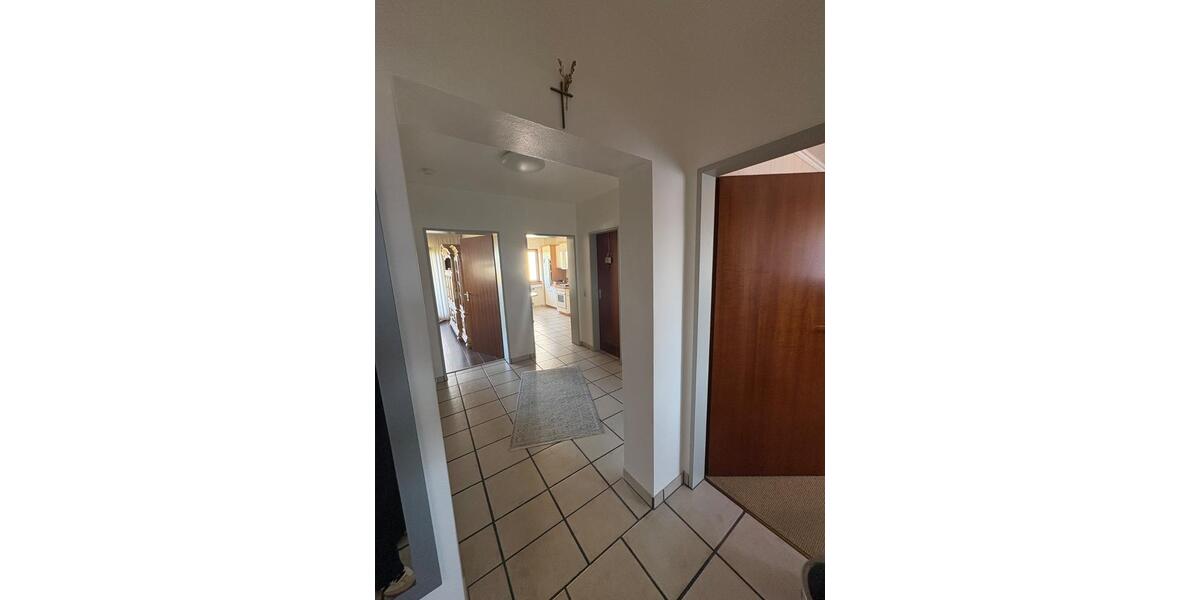 Etagenwohnung Eschweiler - 3 Zimmer, 75 m&sup2;, 650&euro; | Angebot:26272875