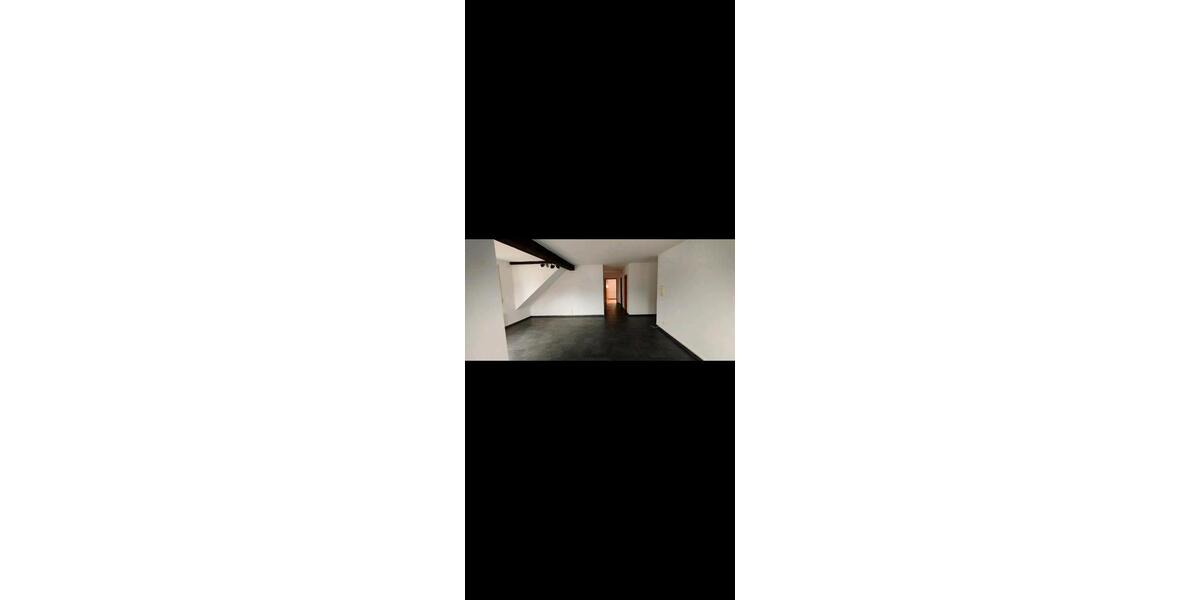 Dachgeschoßwohnung Ehringshausen - 3 Zimmer, 75 m&sup2;, 1.000&euro; | Angebot:26560728