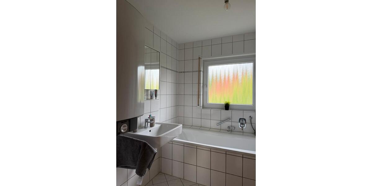 Etagenwohnung Neckarbischofsheim - 2 Zimmer, 63 m&sup2;, 590&euro; | Angebot:26641474
