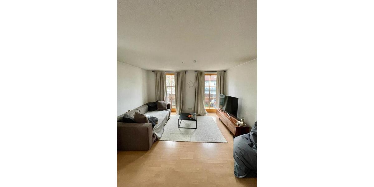 Etagenwohnung Holzkirchen - 2 Zimmer, 62 m&sup2;, 1.250&euro; | Angebot:24803911