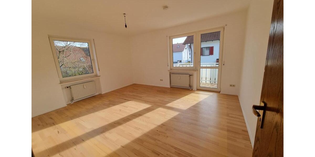 Lichtdurchflutete, sonnige 4 Zimmer Wohnung zu vermieten 4 zimmer