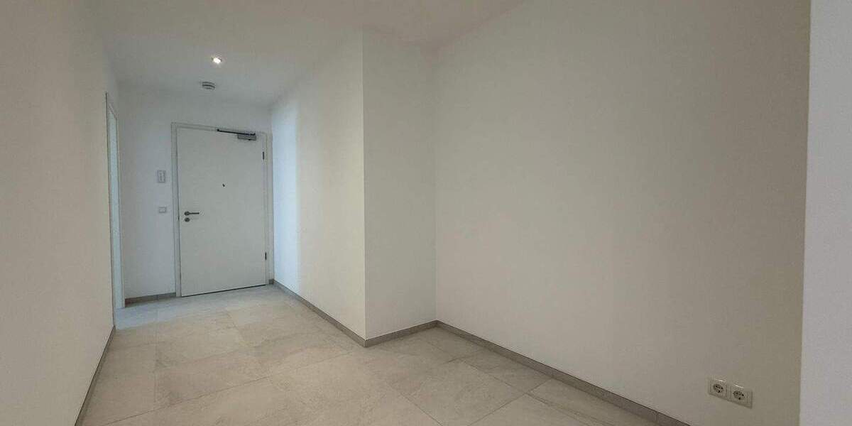 Etagenwohnung Tüßling - 3 Zimmer, 99 m&sup2;, 1.275&euro; | Angebot:25845681