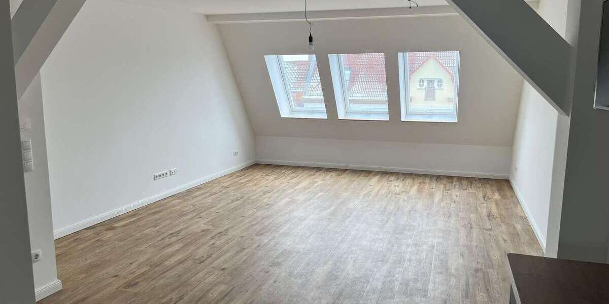 Etagenwohnung Berlin Niederschönhausen - 3 Zimmer, 98 m&sup2;, 1.670&euro; | Angebot:26884374