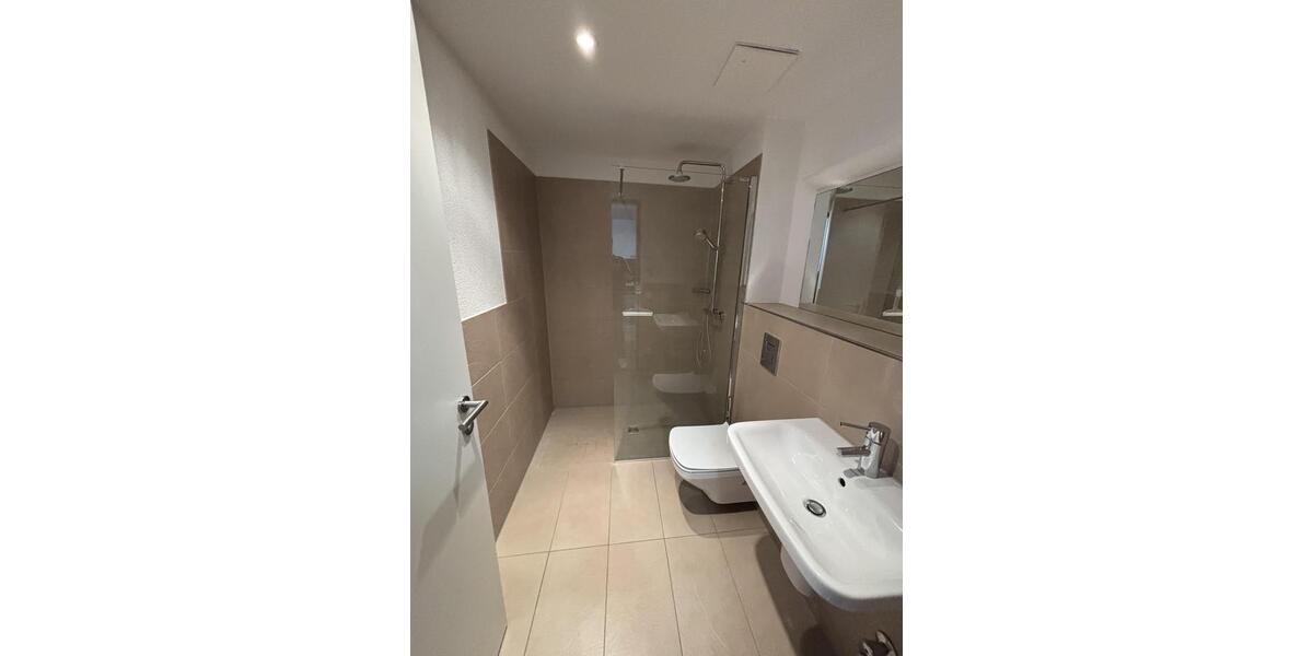 Etagenwohnung Idstein - 1 Zimmer, 28 m&sup2;, 550&euro; | Angebot:26421123