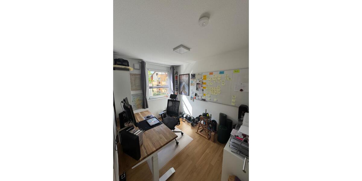 Erdgeschoßwohnung Herrenberg - 4.5 Zimmer, 105 m&sup2;, 1.950&euro; | Angebot:26415269