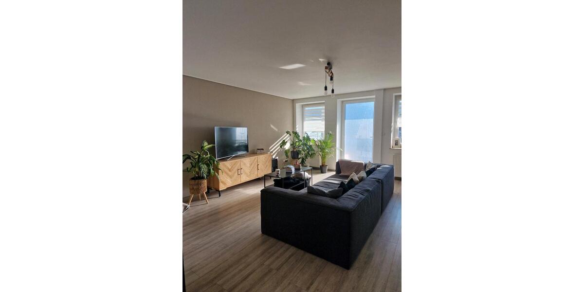 Etagenwohnung Springe - 3 Zimmer, 95 m&sup2;, 825&euro; | Angebot:25104134