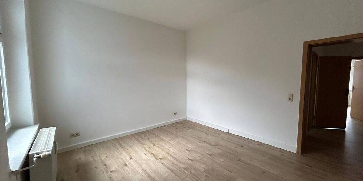 Zimmer Zittau - 4 Zimmer, 100 m&sup2;, 450&euro; | Angebot:25735250