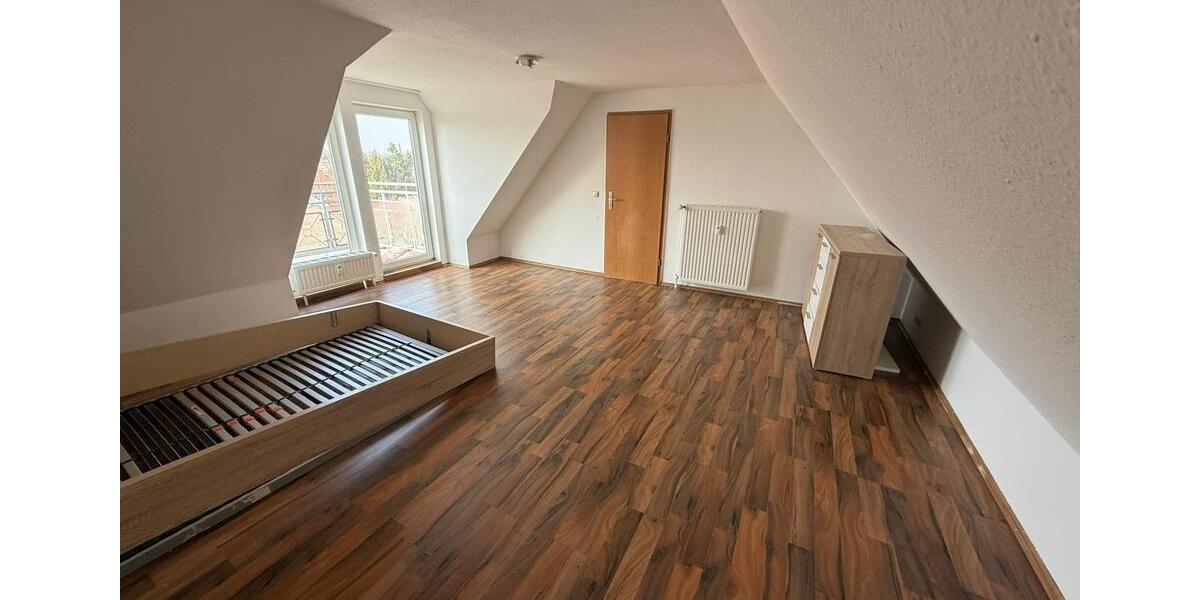 Dachgeschoßwohnung Stade Altländer Viertel - 1 Zimmer, 85 m&sup2;, 715&euro; | Angebot:25977926