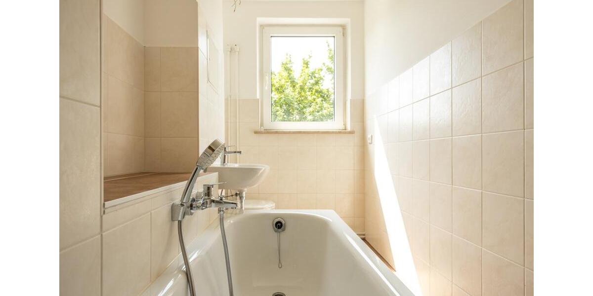 Etagenwohnung Staßfurt Löderburg - 3 Zimmer, 64 m&sup2;, 429&euro; | Angebot:16562079