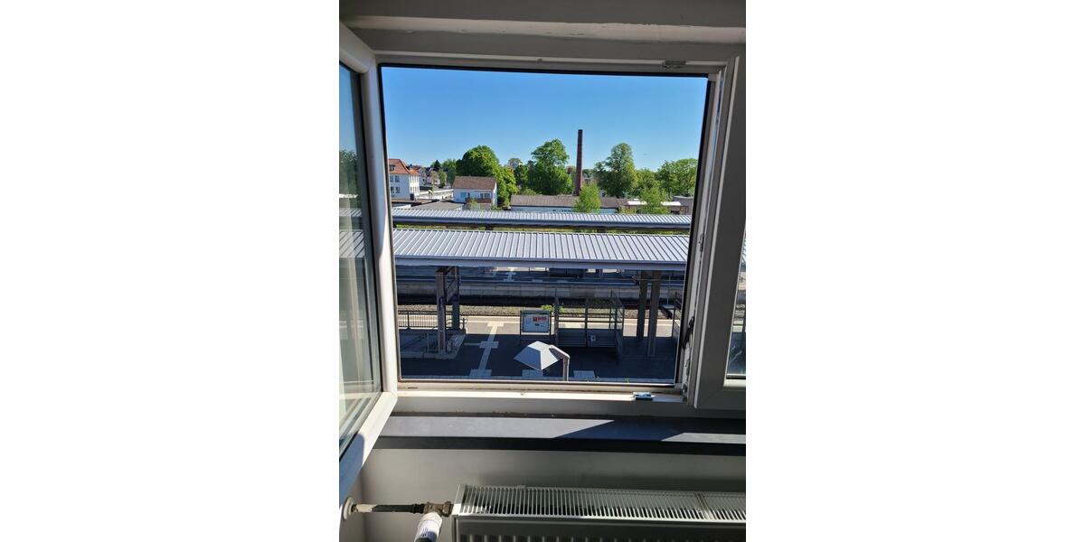 Etagenwohnung Lage - 1 Zimmer, 90 m&sup2;, 450&euro; | Angebot:25869910